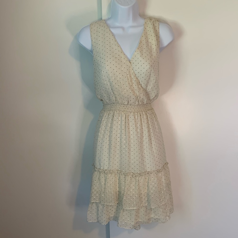 NWOT Hem & Thread Swiss Dot Sleeveless Wrap Dress with Ruffle Hem Ivory Size L